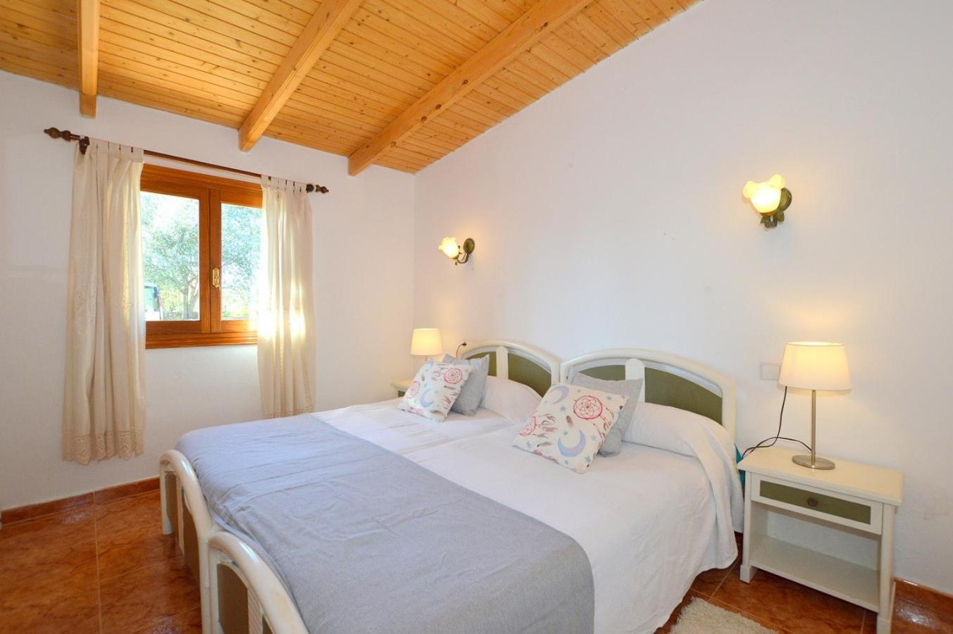 Finca Con Piscina Es Blanquer Landhaus